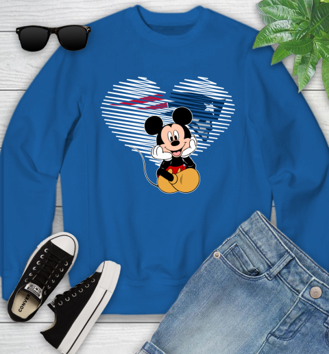 NFL New England Patriots The Heart Mickey Mouse Disney Football T Shirt_000 Youth Sweatshirt 7