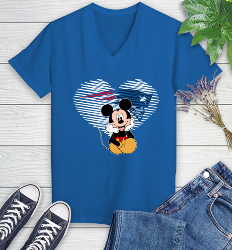 NFL New England Patriots The Heart Mickey Mouse Disney Football T Shirt_000 Women's V-Neck T-Shirt 10