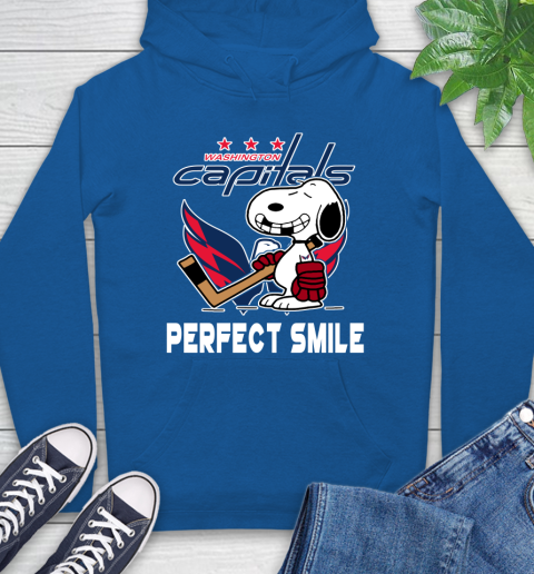 NHL Washington Capitals Snoopy Perfect Smile The Peanuts Movie Hockey T Shirt Hoodie 9