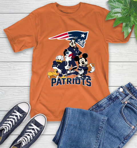 NFL New England Patriots Mickey Mouse Donald Duck Goofy Football Shirt T-Shirt 4