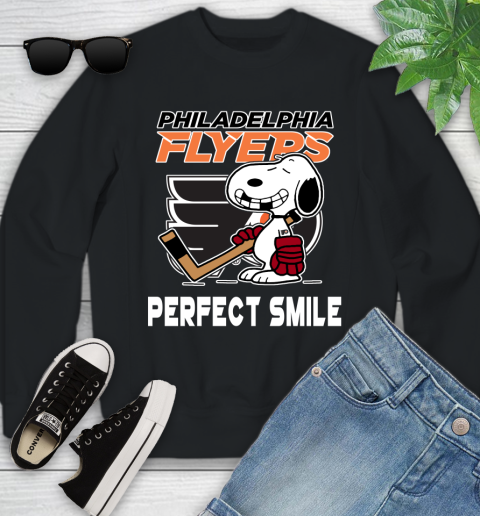 NHL Philadelphia Flyers Snoopy Perfect Smile The Peanuts Movie Hockey T Shirt Youth Sweatshirt