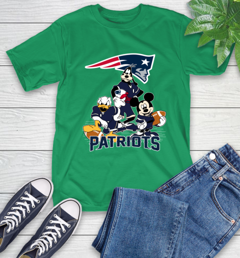 NFL New England Patriots Mickey Mouse Donald Duck Goofy Football Shirt T-Shirt 7