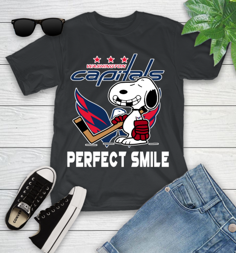 NHL Washington Capitals Snoopy Perfect Smile The Peanuts Movie Hockey T Shirt Youth T-Shirt