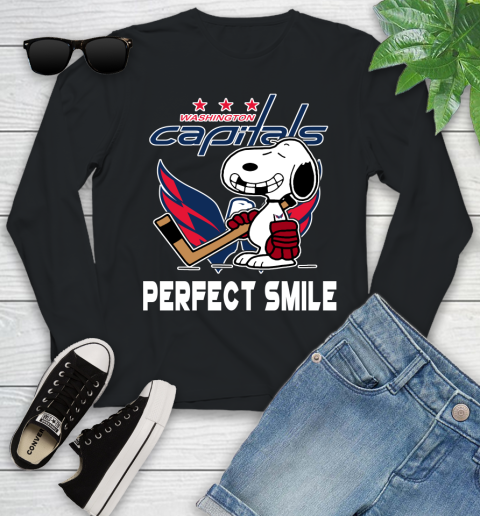 NHL Washington Capitals Snoopy Perfect Smile The Peanuts Movie Hockey T Shirt Youth Long Sleeve