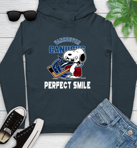 NHL Vancouver Canucks Snoopy Perfect Smile The Peanuts Movie Hockey T Shirt Youth Hoodie 10
