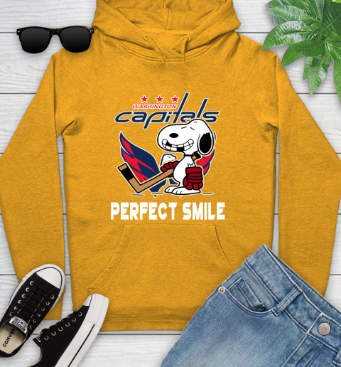 NHL Washington Capitals Snoopy Perfect Smile The Peanuts Movie Hockey T Shirt Youth Hoodie 2