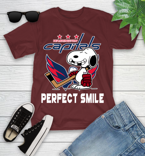 NHL Washington Capitals Snoopy Perfect Smile The Peanuts Movie Hockey T Shirt Youth T-Shirt 14
