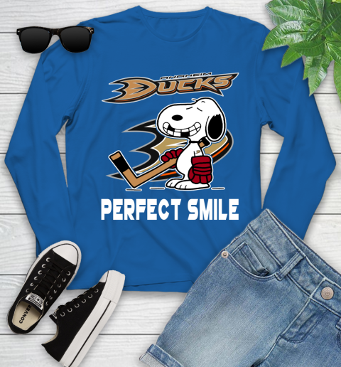 NHL Anaheim Ducks Snoopy Perfect Smile The Peanuts Movie Hockey T Shirt Youth Long Sleeve 10
