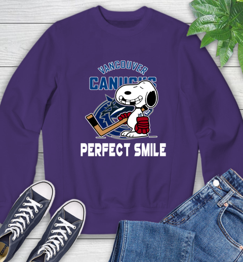 NHL Vancouver Canucks Snoopy Perfect Smile The Peanuts Movie Hockey T Shirt Sweatshirt 4