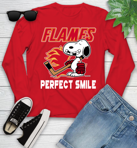 NHL Calgary Flames Snoopy Perfect Smile The Peanuts Movie Hockey T Shirt Youth Long Sleeve 11