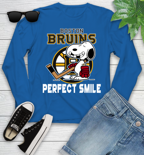 NHL Boston Bruins Snoopy Perfect Smile The Peanuts Movie Hockey T Shirt Youth Long Sleeve 10
