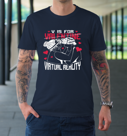 V Is For Virtual Reality Funny Valentine Couples Lovers Kiss T-Shirt 10