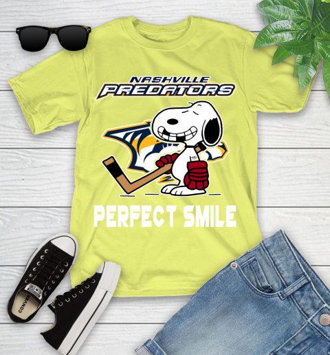 NHL Nashville Predators Snoopy Perfect Smile The Peanuts Movie Hockey T Shirt Youth T-Shirt - Image 11