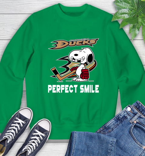 NHL Anaheim Ducks Snoopy Perfect Smile The Peanuts Movie Hockey T Shirt Sweatshirt 7