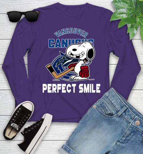 NHL Vancouver Canucks Snoopy Perfect Smile The Peanuts Movie Hockey T Shirt Youth Long Sleeve 4