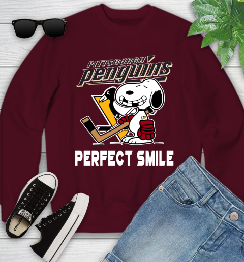 NHL Pittsburgh Penguins Snoopy Perfect Smile The Peanuts Movie Hockey T Shirt Youth Sweatshirt 4
