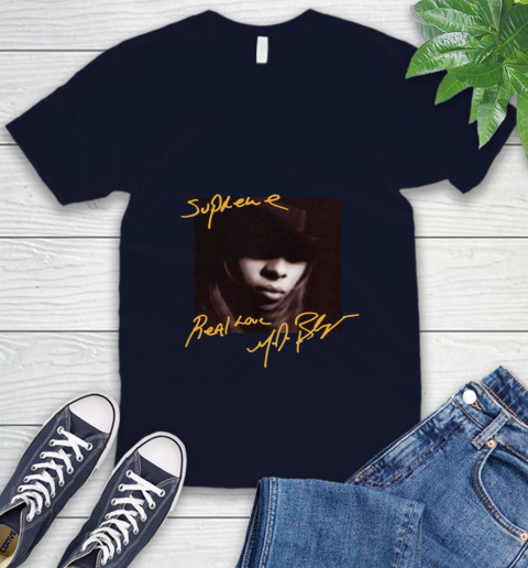 Mary J Blige V-Neck T-Shirt 3