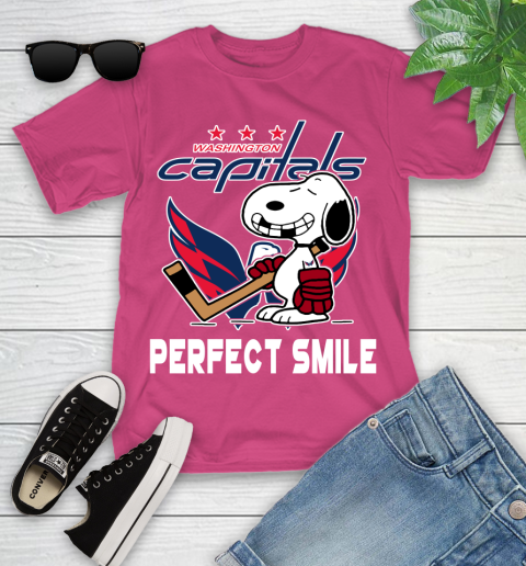 NHL Washington Capitals Snoopy Perfect Smile The Peanuts Movie Hockey T Shirt Youth T-Shirt 11