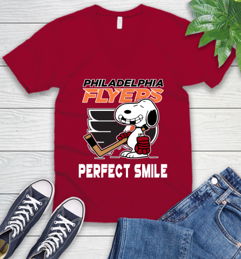 NHL Philadelphia Flyers Snoopy Perfect Smile The Peanuts Movie Hockey T Shirt V-Neck T-Shirt 7