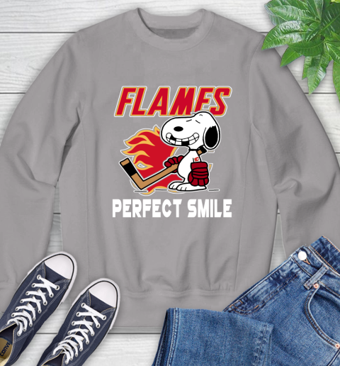 NHL Calgary Flames Snoopy Perfect Smile The Peanuts Movie Hockey T Shirt Sweatshirt 5