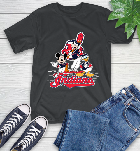 MLB Cleveland Indians Mickey Mouse Donald Duck Goofy Baseball T Shirt T-Shirt