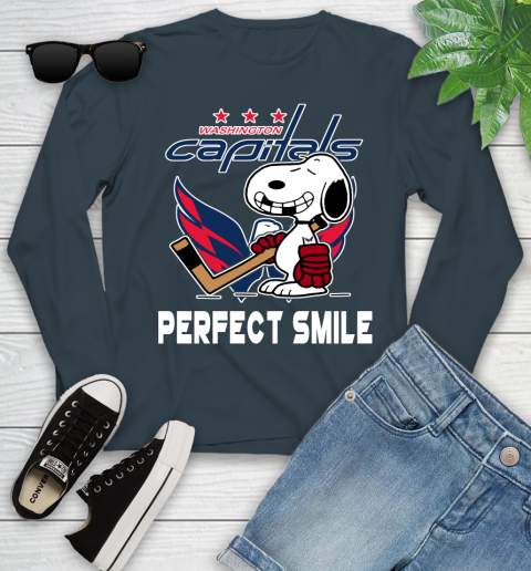 NHL Washington Capitals Snoopy Perfect Smile The Peanuts Movie Hockey T Shirt Youth Long Sleeve 9