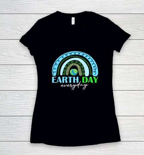Earth Day Teacher Earth day Everyday Rainbow Earth Day Women's V-Neck T-Shirt