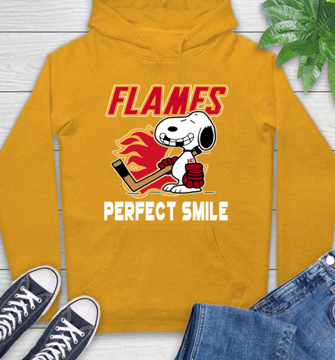 NHL Calgary Flames Snoopy Perfect Smile The Peanuts Movie Hockey T Shirt Hoodie 2