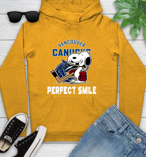 NHL Vancouver Canucks Snoopy Perfect Smile The Peanuts Movie Hockey T Shirt Youth Hoodie 2