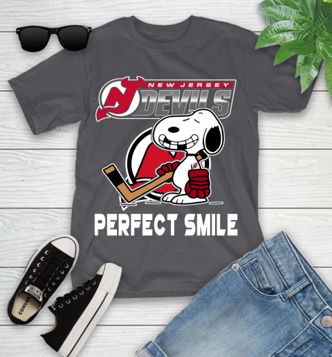 NHL New Jersey Devils Snoopy Perfect Smile The Peanuts Movie Hockey T Shirt Youth T-Shirt 6