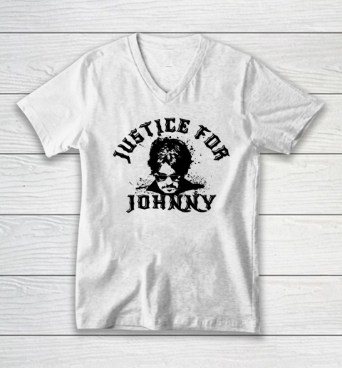 Justice For Johnny Depp Meme V-Neck T-Shirt