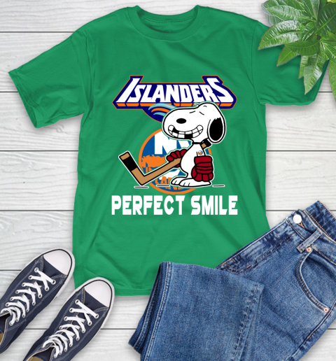 NHL New York Islanders Snoopy Perfect Smile The Peanuts Movie Hockey T Shirt T-Shirt 7