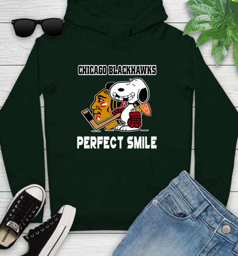 NHL Chicago Blackhawks Snoopy Perfect Smile The Peanuts Movie Hockey T Shirt Youth Hoodie 14