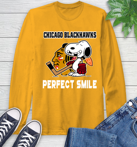 NHL Chicago Blackhawks Snoopy Perfect Smile The Peanuts Movie Hockey T Shirt Long Sleeve T-Shirt 2