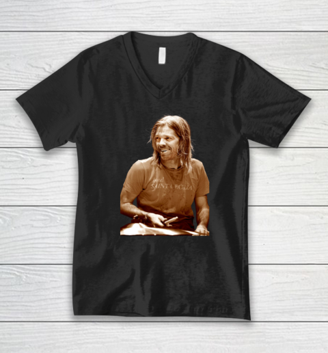 Billie Eilish Grammys 2022 Shirt Taylor Hawkins V-Neck T-Shirt