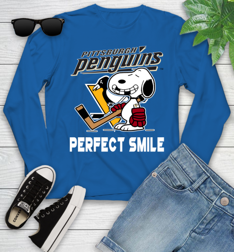 NHL Pittsburgh Penguins Snoopy Perfect Smile The Peanuts Movie Hockey T Shirt Youth Long Sleeve 10