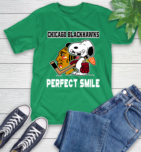 NHL Chicago Blackhawks Snoopy Perfect Smile The Peanuts Movie Hockey T Shirt T-Shirt 7
