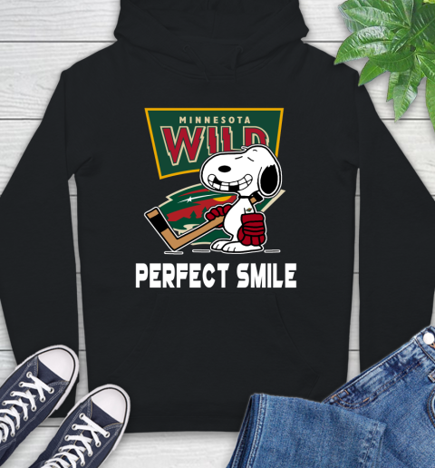 NHL Minnesota Wild Snoopy Perfect Smile The Peanuts Movie Hockey T Shirt Hoodie