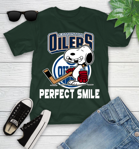 NHL Detroit Red Wings Snoopy Perfect Smile The Peanuts Movie Hockey T Shirt Youth T-Shirt 5