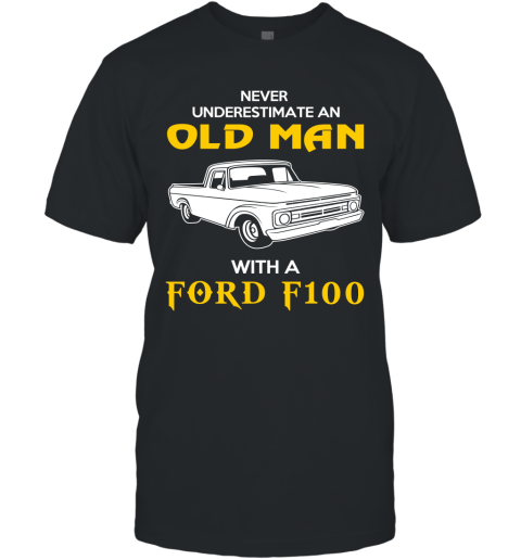 Old Man With MG MGB Gift Never Underestimate Old Man Grandpa Father Husband Who Love or Own Vintage Car T-Shirt