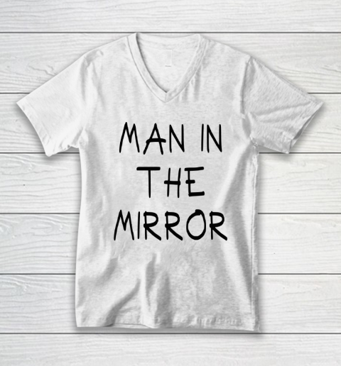 Christian Pulisic Shirt Say Man In The Mirror V-Neck T-Shirt