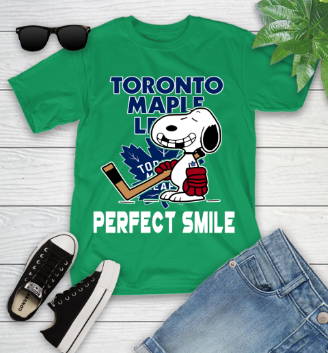 NHL Toronto Maple Leafs Snoopy Perfect Smile The Peanuts Movie Hockey T Shirt Youth T-Shirt 8