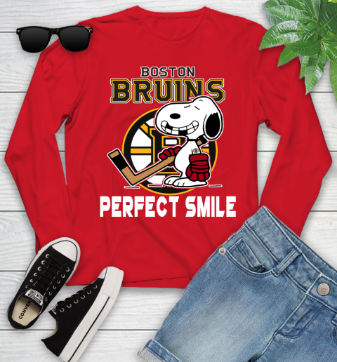 NHL Boston Bruins Snoopy Perfect Smile The Peanuts Movie Hockey T Shirt Youth Long Sleeve 11