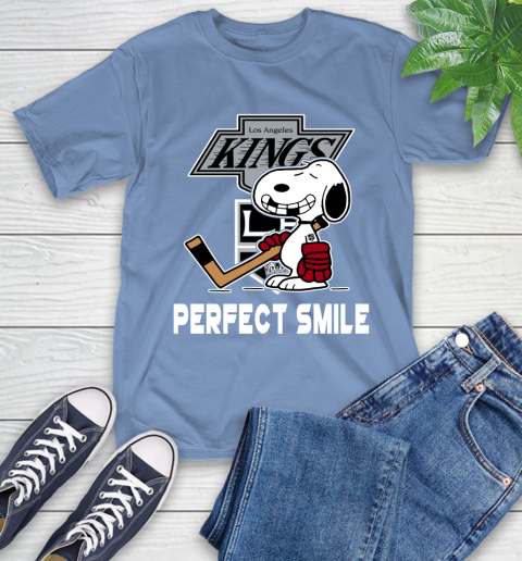 NHL Los Angeles Kings Snoopy Perfect Smile The Peanuts Movie Hockey T Shirt T-Shirt 12