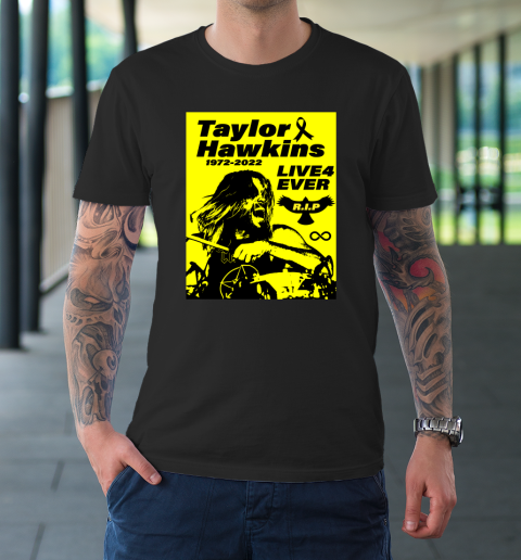 Taylor Hawkins Shirt RIP Foo Fighters Drummer 1972  2022 T-Shirt