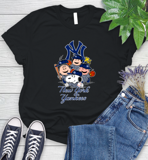MLB New York Yankees Snoopy Charlie Brown Woodstock The Peanuts Movie Baseball T Shirt_000 Women's T-Shirt