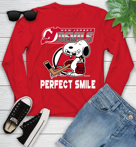 NHL New Jersey Devils Snoopy Perfect Smile The Peanuts Movie Hockey T Shirt Youth Long Sleeve 11