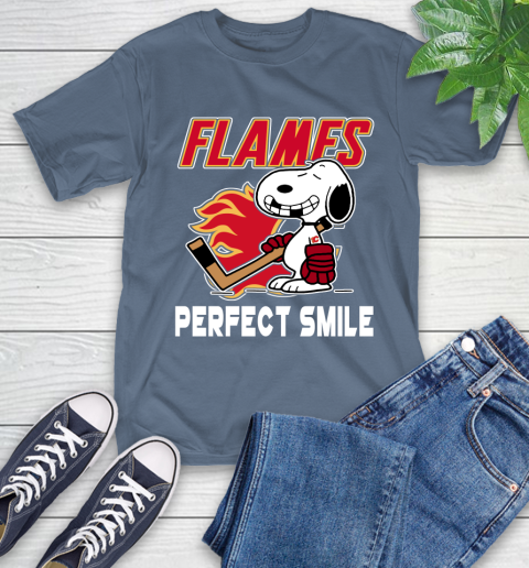 NHL Calgary Flames Snoopy Perfect Smile The Peanuts Movie Hockey T Shirt T-Shirt 8