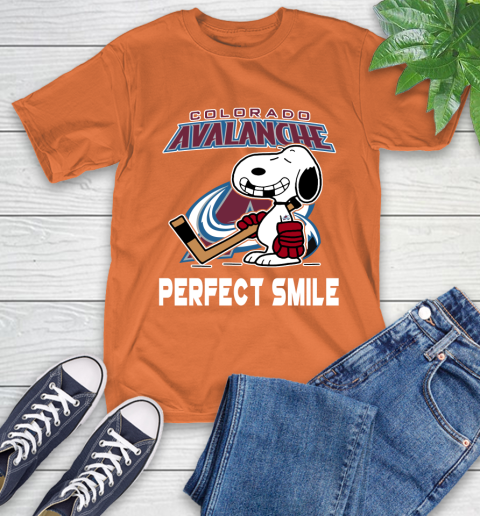 NHL Colorado Avalanche Snoopy Perfect Smile The Peanuts Movie Hockey T Shirt T-Shirt 4