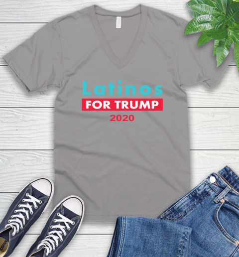 Latinos Trump 2020 V-Neck T-Shirt 4